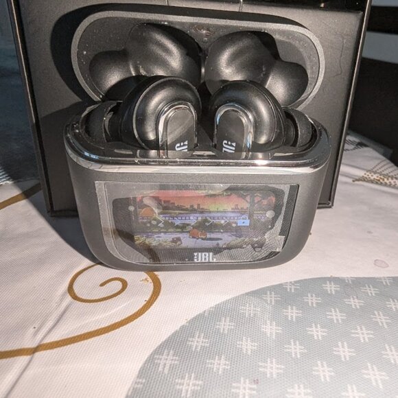 JBL Tour Pro 2 Noise Cancelling Earphones - Picture 9 of 13